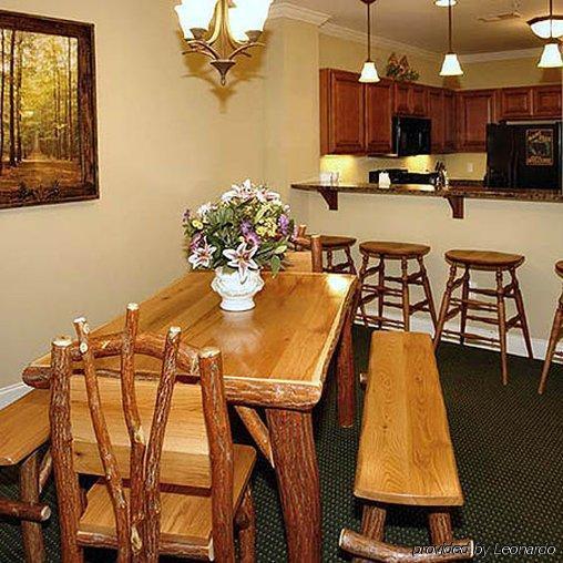 Summit Manor Condominiums Gatlinburg Phòng bức ảnh