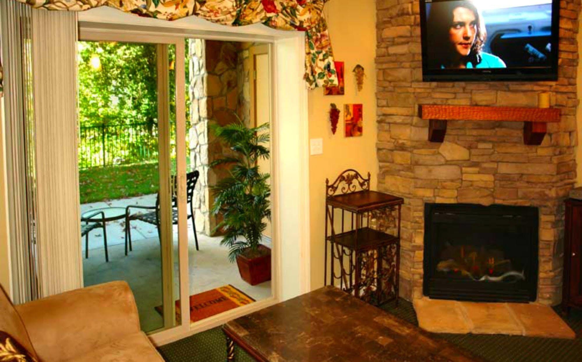 Summit Manor Condominiums Gatlinburg Ngoại thất bức ảnh